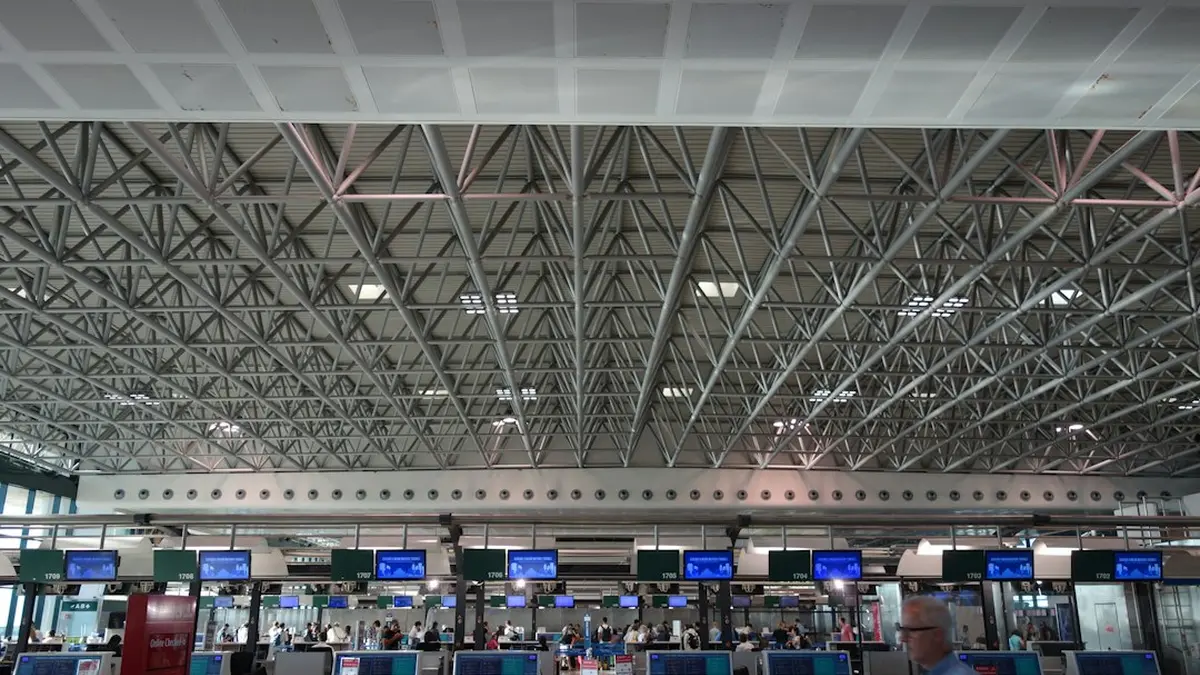 Personal Item Size Limit by Airline for Every US Carrier